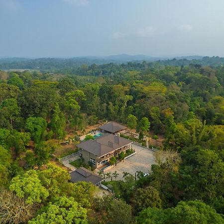 Coffee & Mist Luxury Villa- Comp Breakfast, Pool, Lounge, And Coffee Estate By Stayvista Madikeri Ngoại thất bức ảnh
