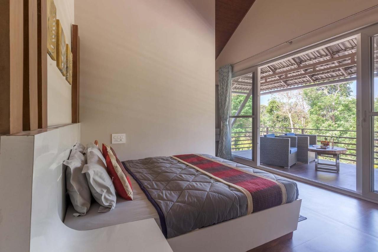 Coffee & Mist Luxury Villa- Comp Breakfast, Pool, Lounge, And Coffee Estate By Stayvista Madikeri Ngoại thất bức ảnh